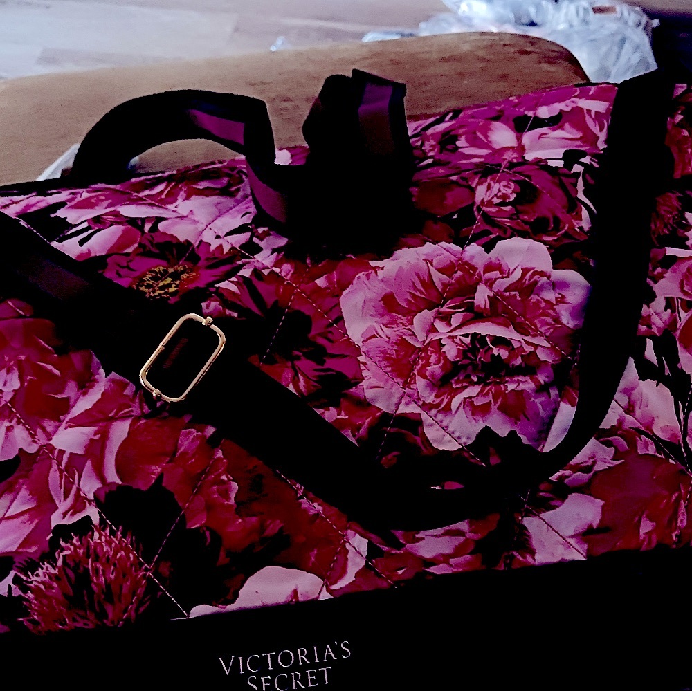 Victoria’s Secret Floral Tote - Picture 3 of 8
